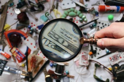 Magnifying glass looking at objects